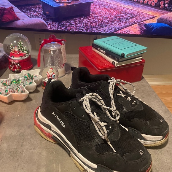 Balenciaga Runners - Picture 1 of 4